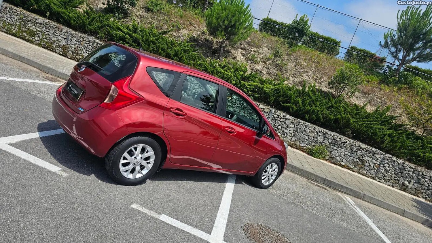 Nissan Note 1.2 Acenta — fotografia 5