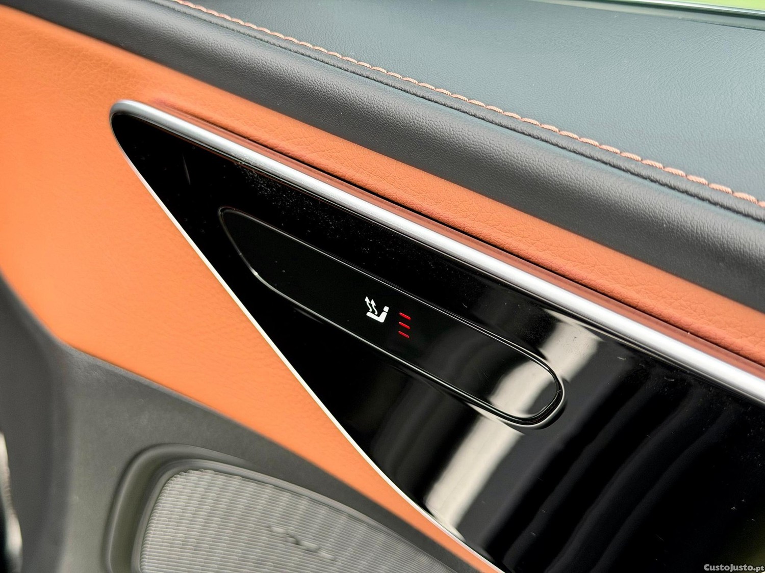 Mercedes-Benz C 300 d AMG Line — fotografia 11