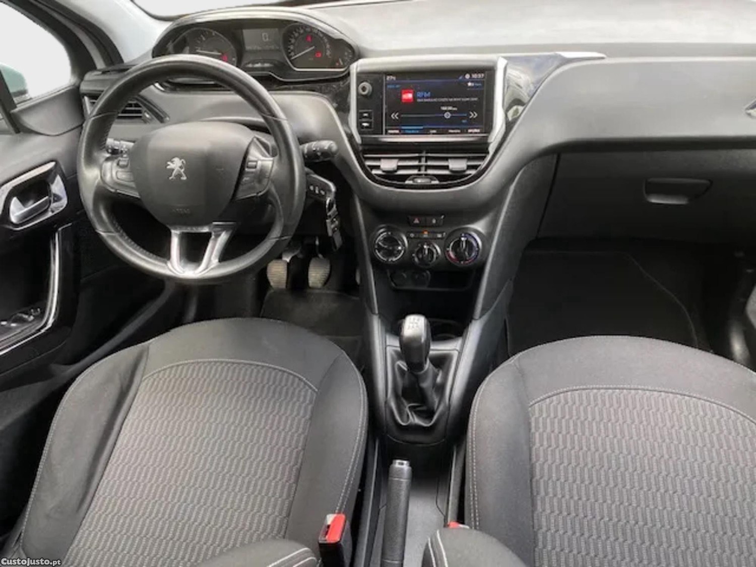 Peugeot 208 1.6 BlueHdi Active — photo 5