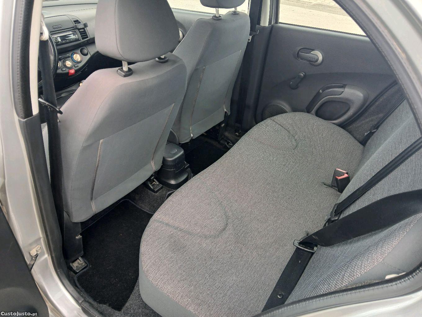 Nissan Micra 1.2cc 16v 80cv — fotografia 2