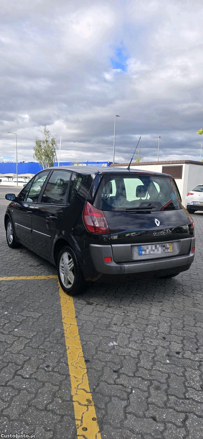 Renault Scénic dynamic — fotografia 9