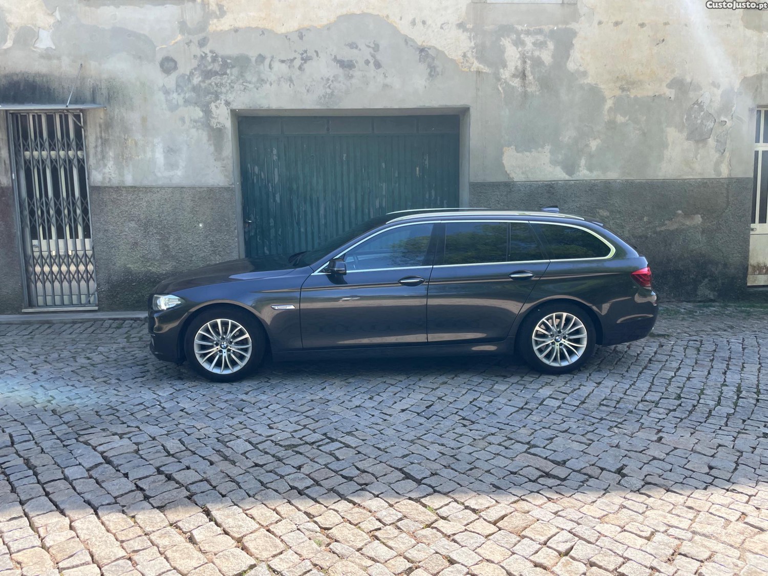 BMW 520 Touring Auto Luxury — fotografia 7