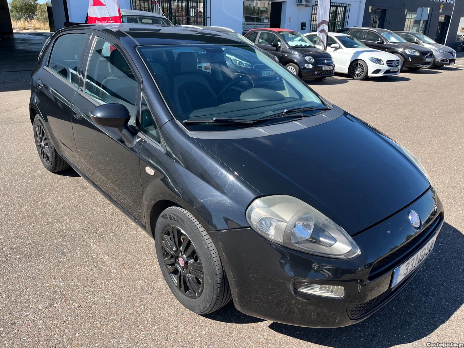 Fiat Punto MJet 5 Portas 5 Lugares c/ AC — fotografia 12