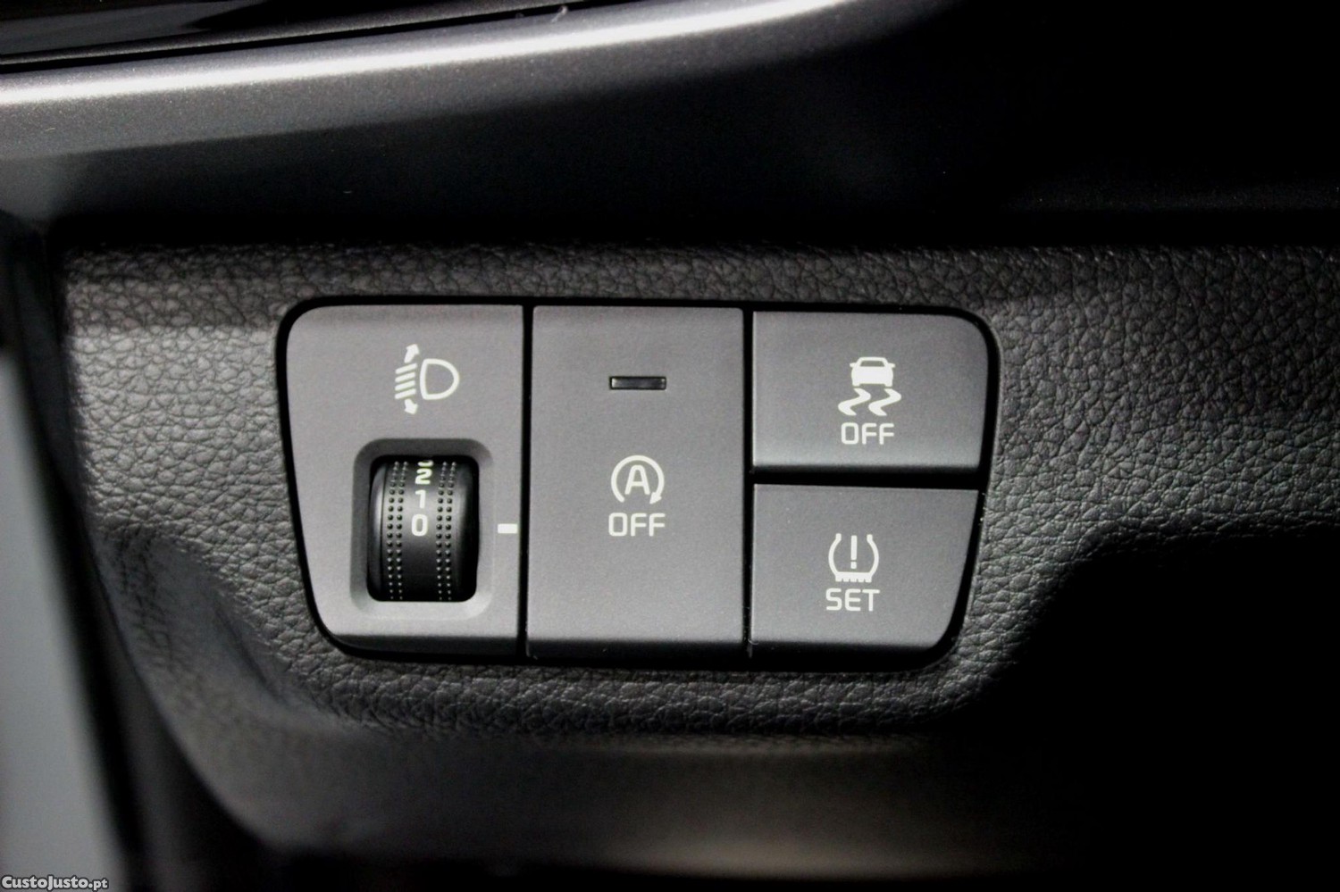 Kia Stonic 1.0 T-GDI Drive 7DCT — fotografia 17