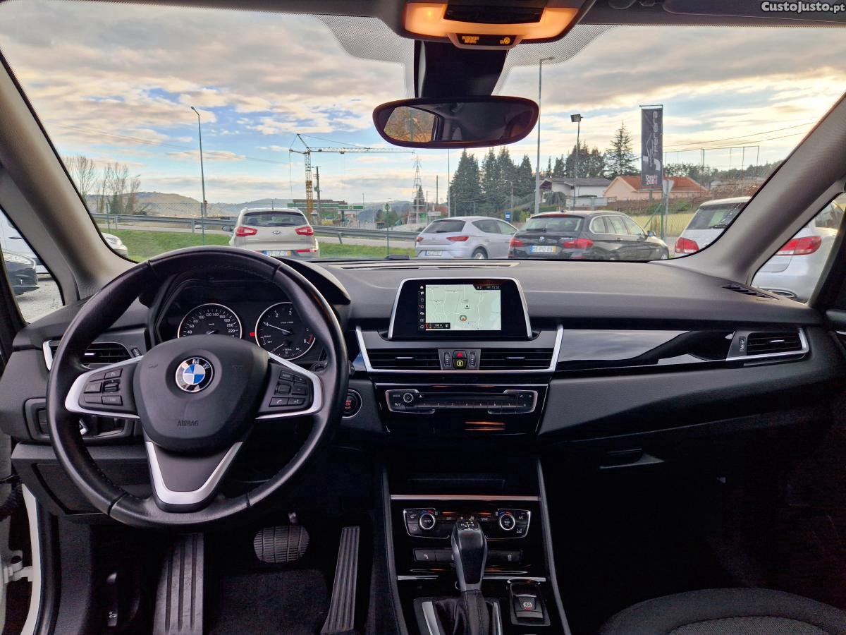 BMW 216 Active Tourer Advantage Auto Nacional — fotografia 4