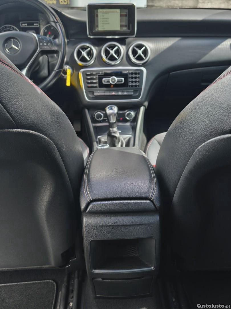 Mercedes-Benz A 180 CDi BlueEfficiency — fotografia 5