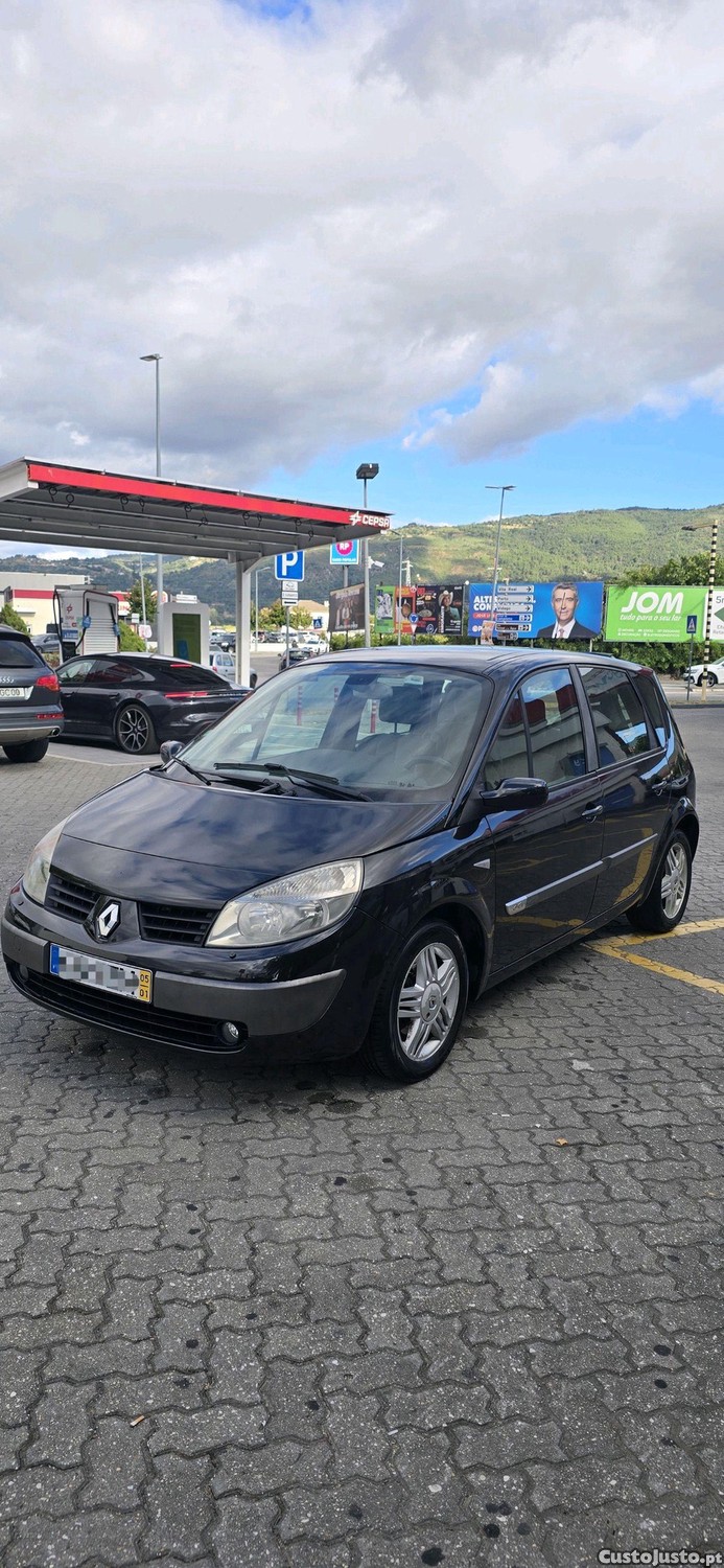 Renault Scénic dynamic — fotografia 10