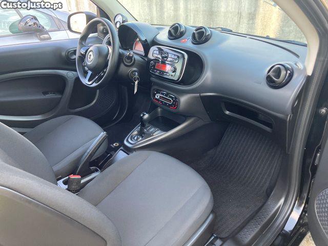 Smart Fortwo EQ passion — fotografia 2