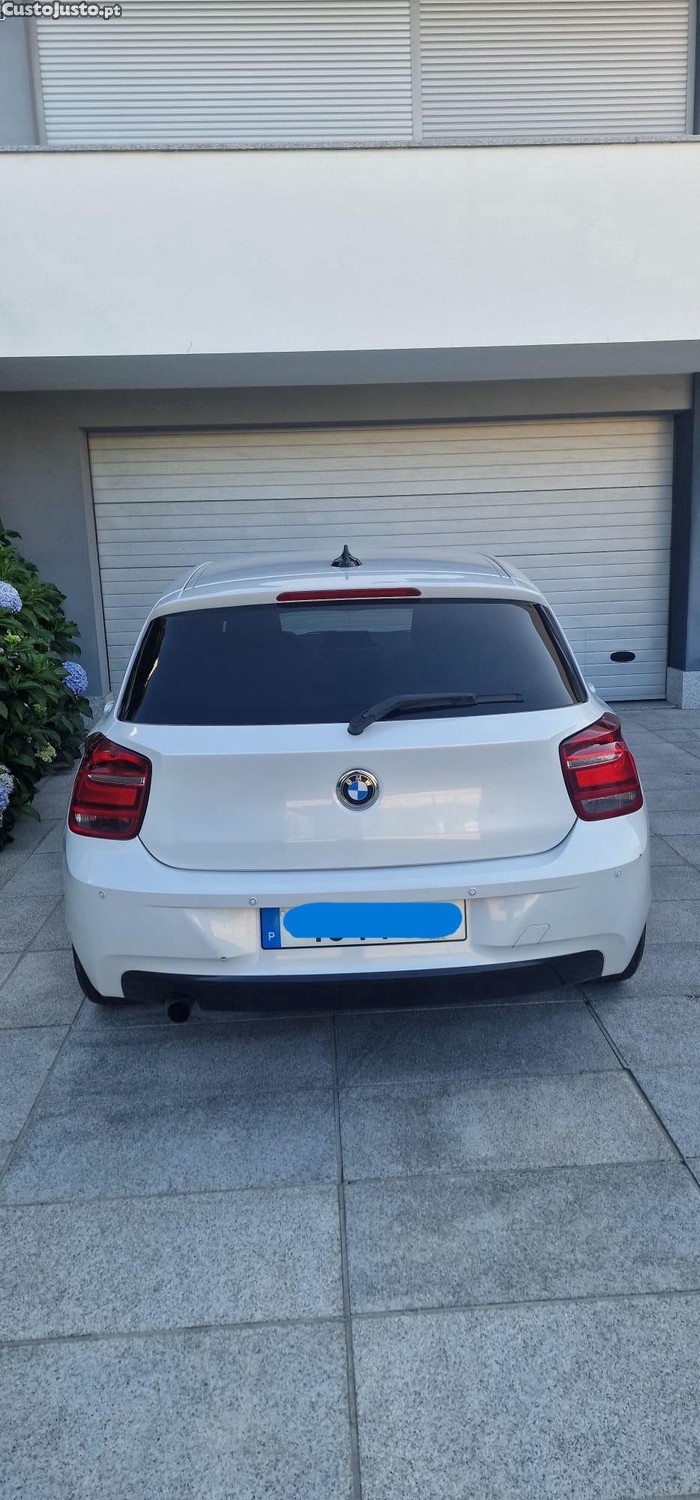 BMW 116 serie 1 — fotografia 2