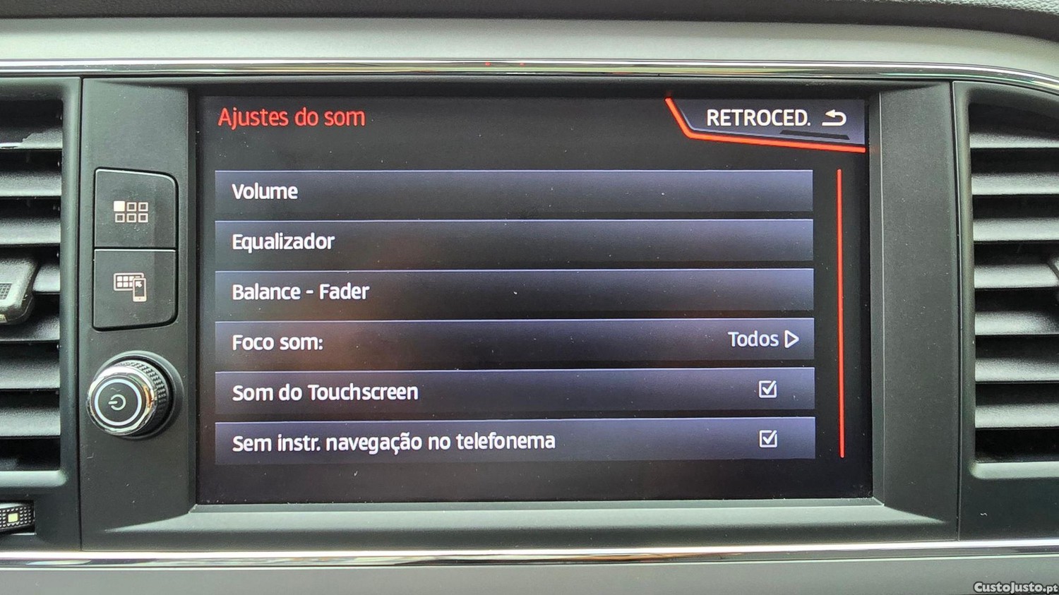 SEAT Leon 1.6 TDI Style — fotografia 6