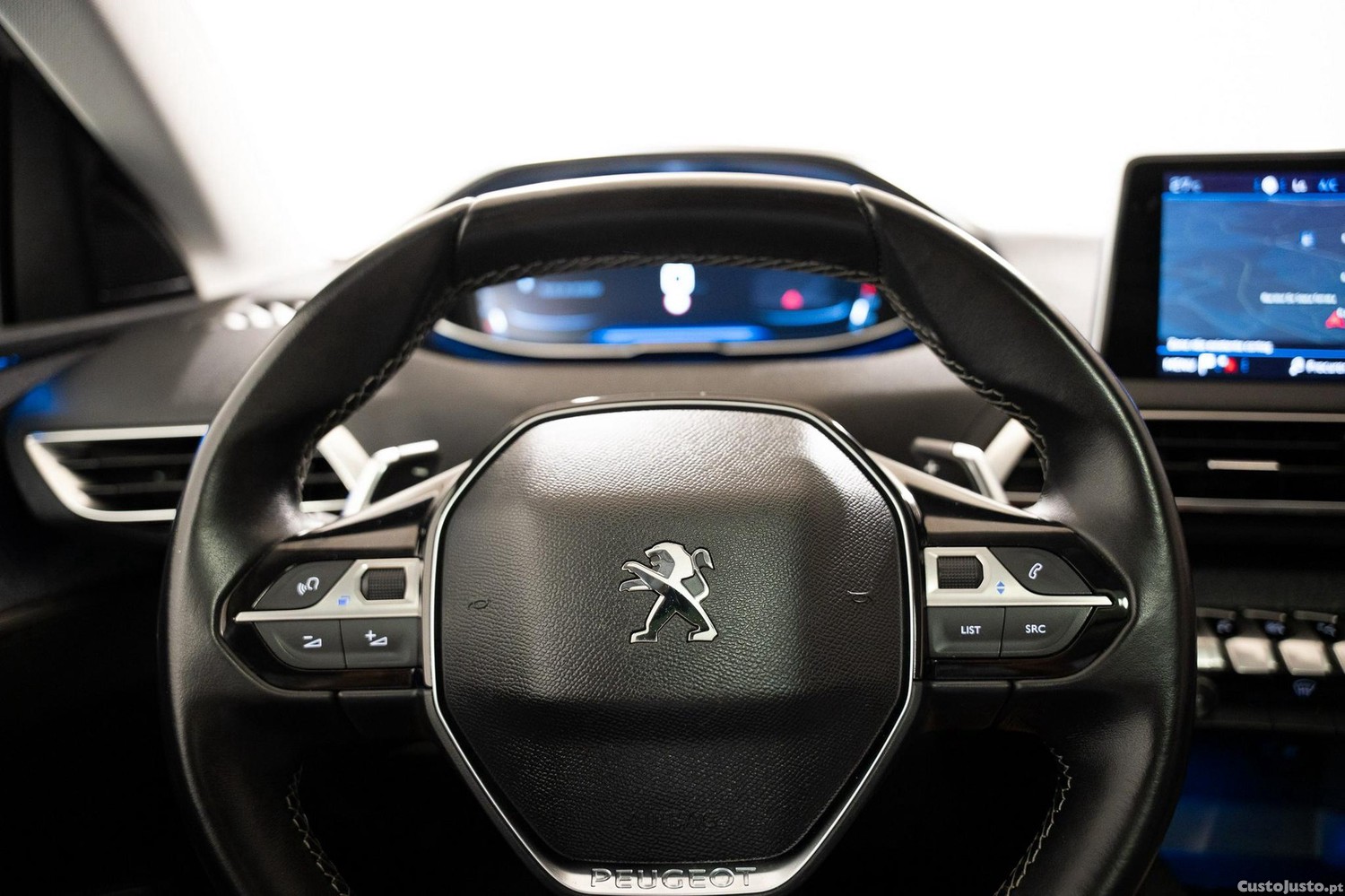 Peugeot 5008 1.2 PureTech Allure EAT8 — fotografia 16