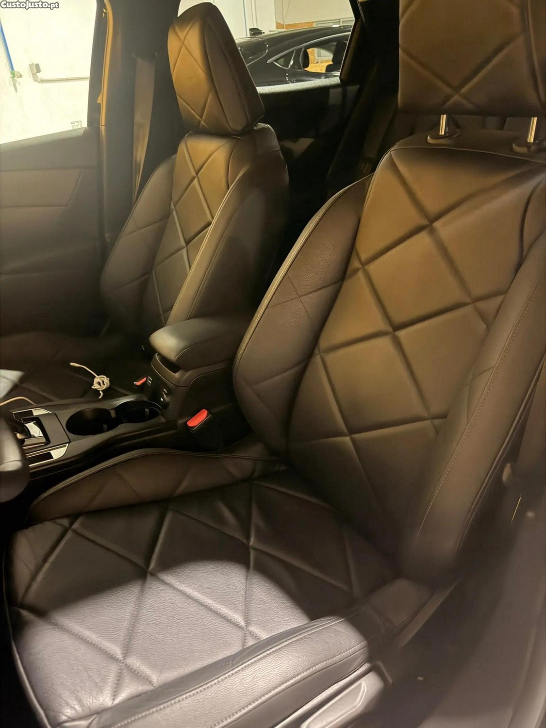 DS 3 Crossback 3 CROSSBACK PureTech 155 Aut. PERFORMANCE LINE + — fotografia 4