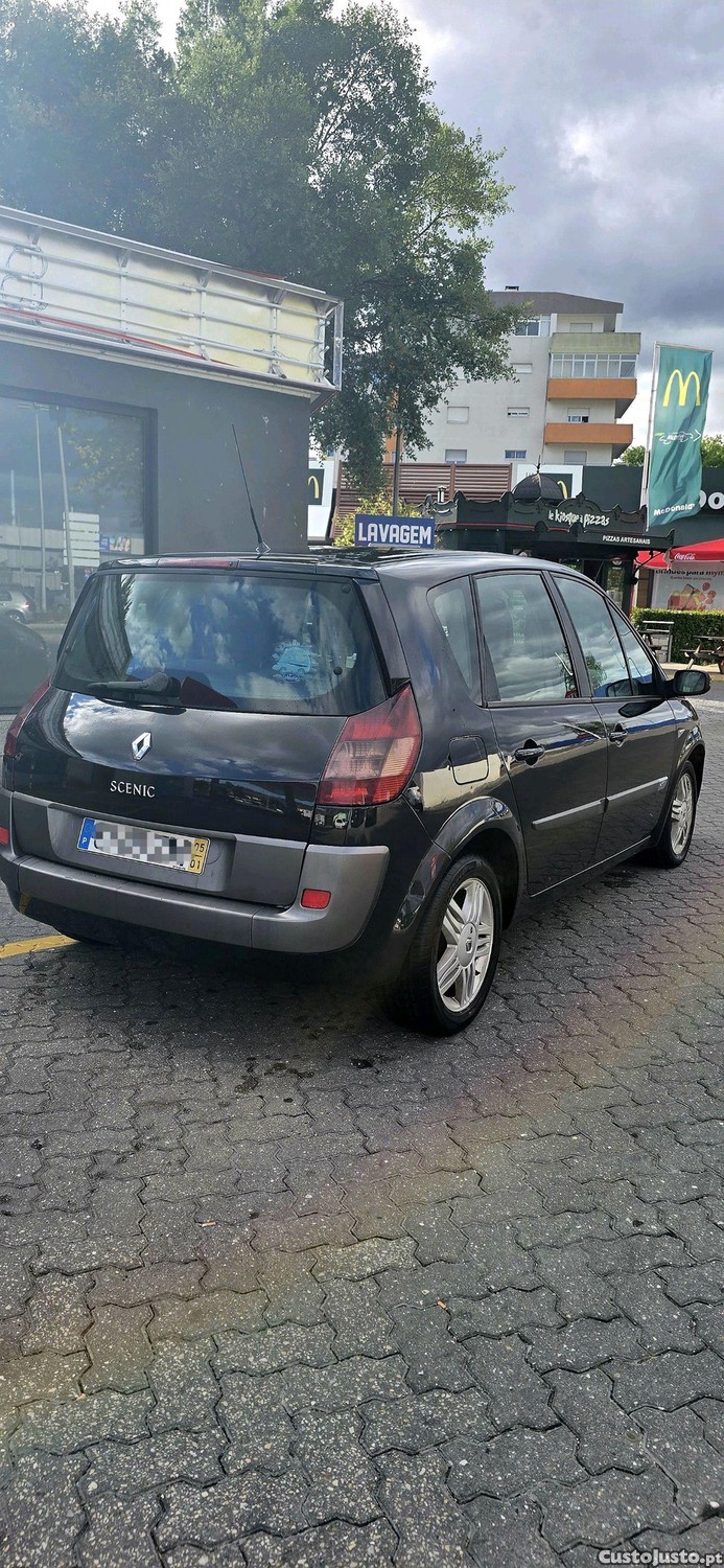 Renault Scénic dynamic — fotografia 8
