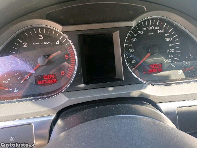 Audi A6 2.0 gasóleo — fotografia 2