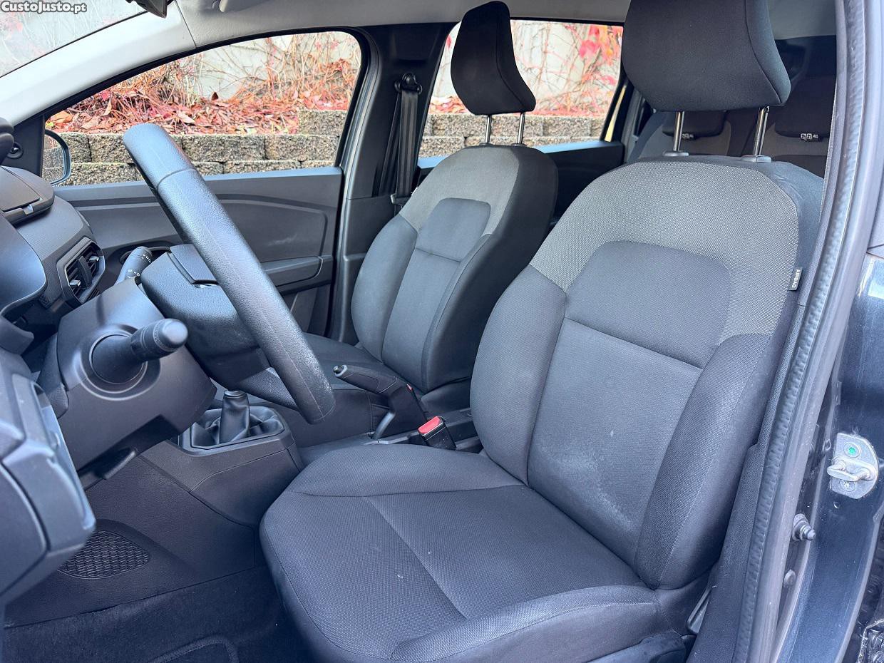 Dacia Jogger 1.0 ECO-G Comfort Bi-Fuel — fotografia 3