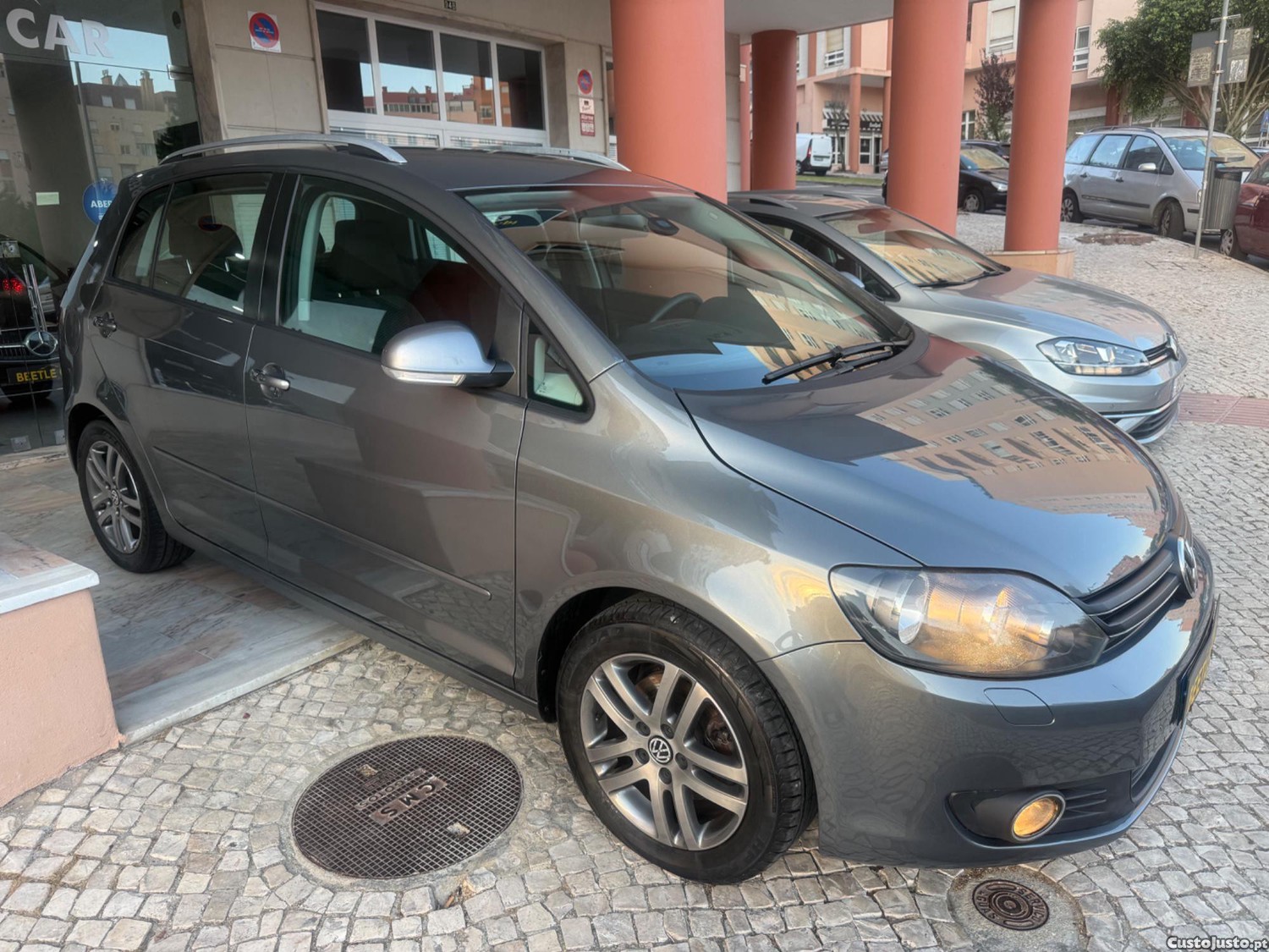 Volkswagen Golf Plus 1.6 Tdi 130 / Mês — fotografia 3