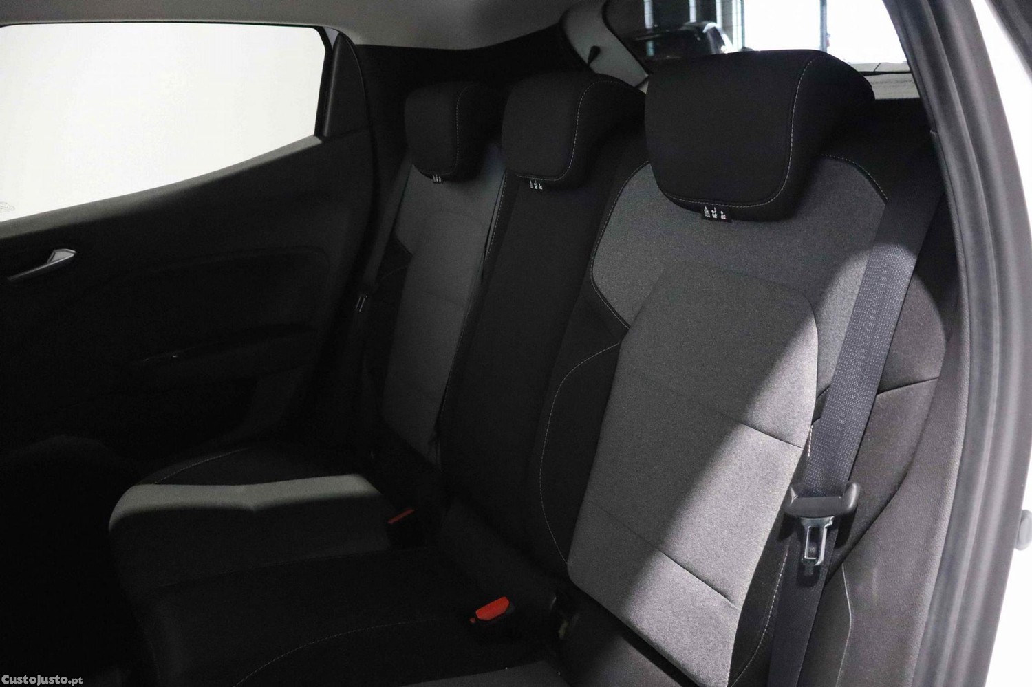 Mitsubishi Colt 1.0 MPI-T Kaiteki Bi-Fuel — fotografia 4
