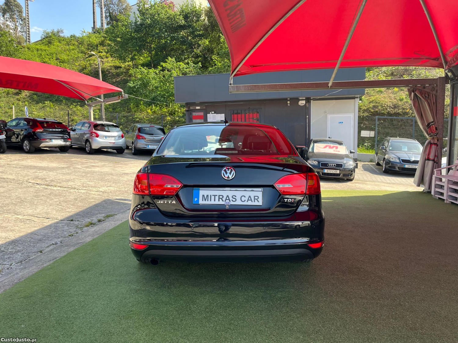 Volkswagen Jetta 1.6 TDI — fotografia 20