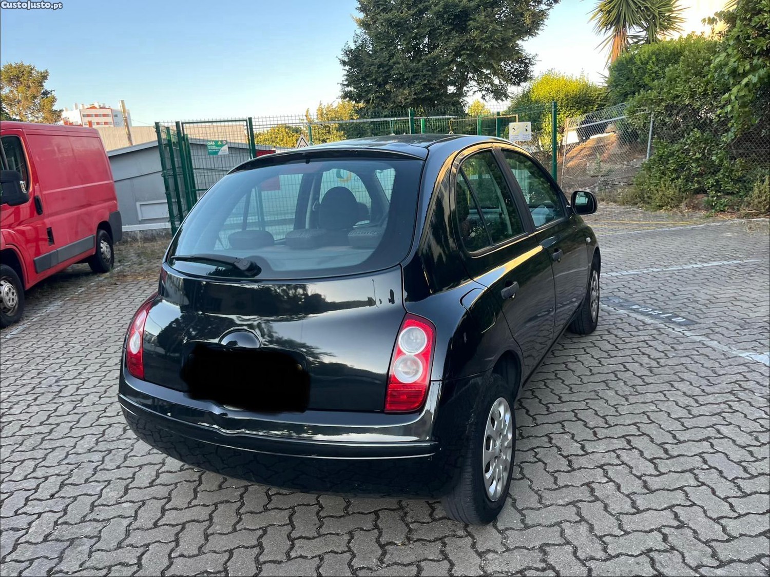 Nissan Micra Confort — fotografia 4