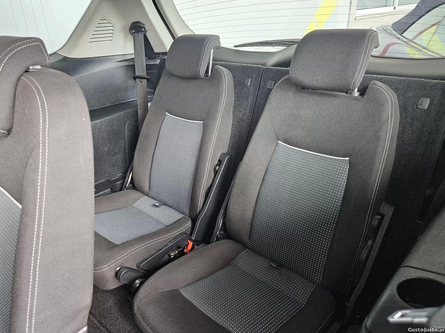 Ford S-Max 1.6 tdci trend busine.7l — fotografia 8