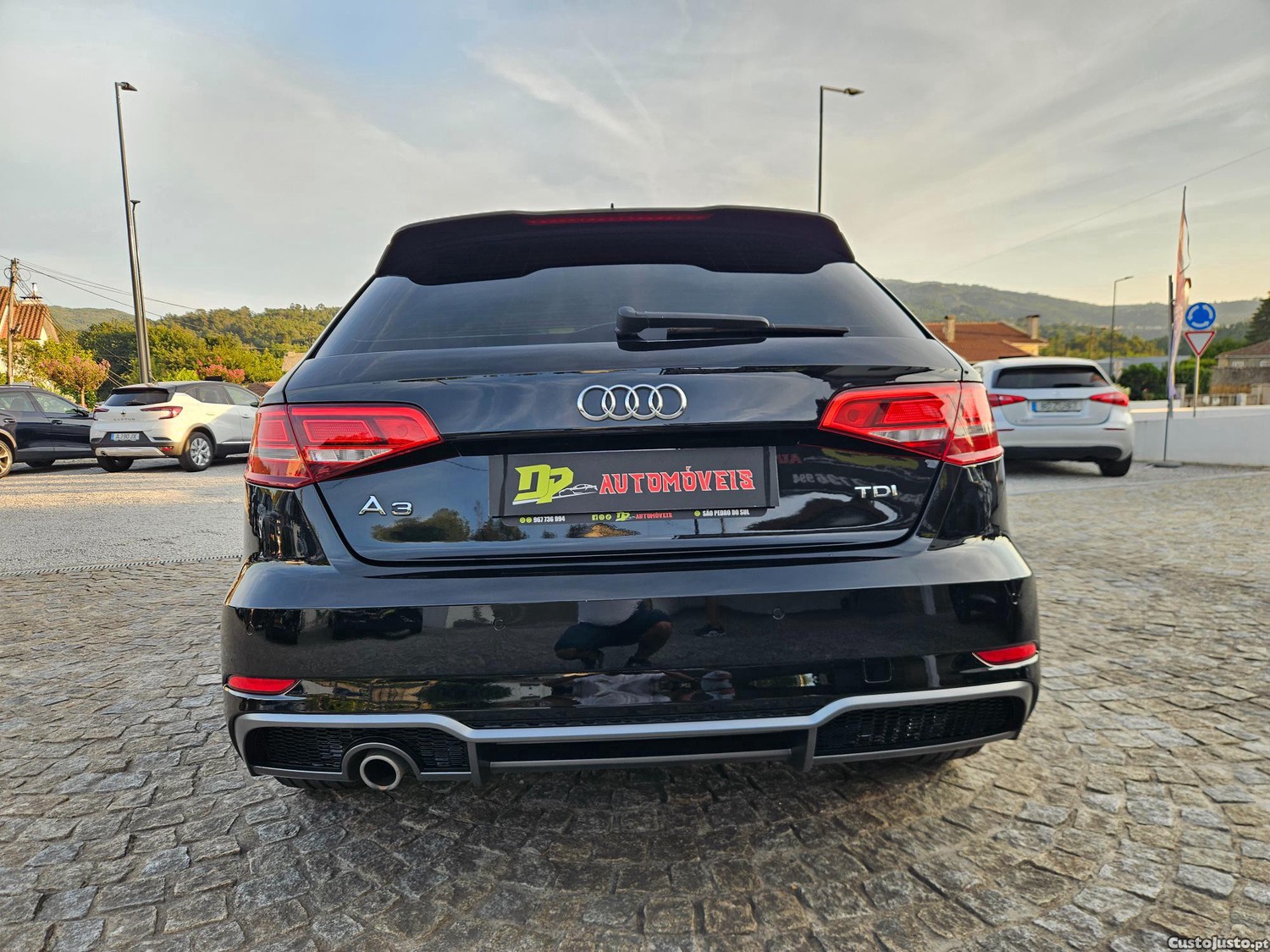 Audi A3 SPORTBACK 1.6 TDI S LINE — fotografia 12