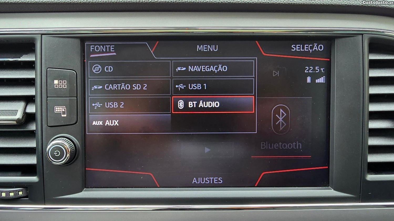 SEAT Leon 1.6 TDI Style — fotografia 3