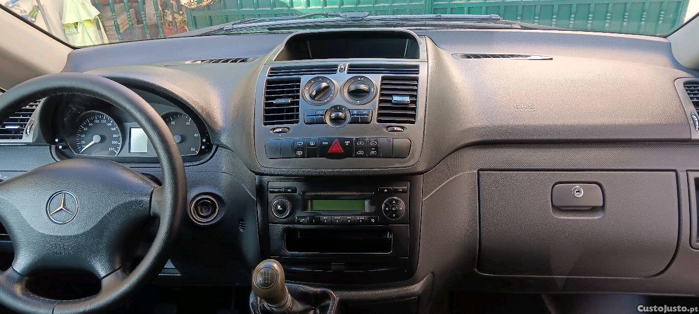 Mercedes-Benz Vito 113 cdi 9 lugares — fotografia 7