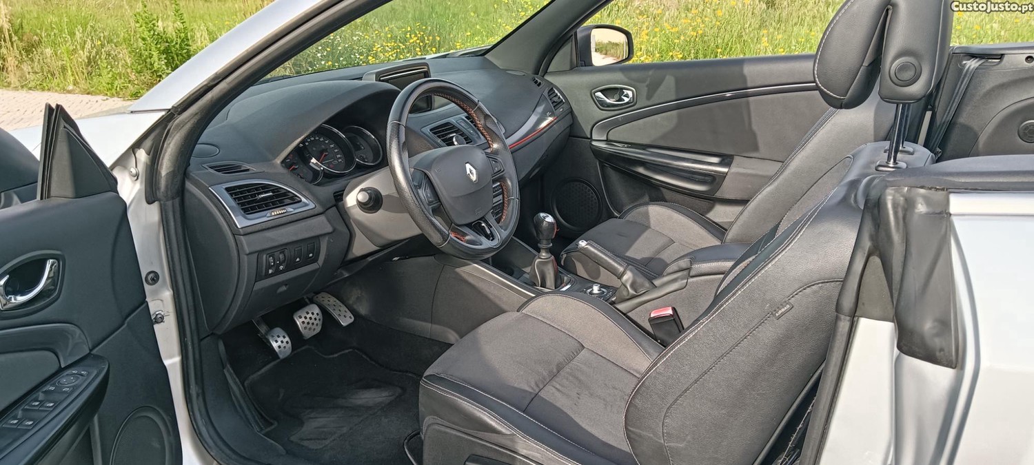 Renault Mégane Cc 1.5Dci Gtline — fotografia 5
