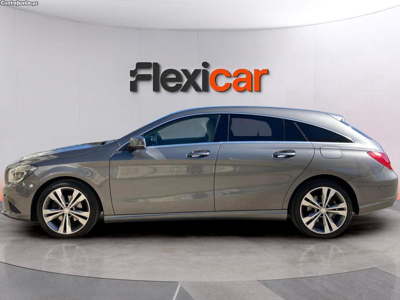 Mercedes-Benz CLA 220 d Shooting Brake Urban Aut. — fotografia 16