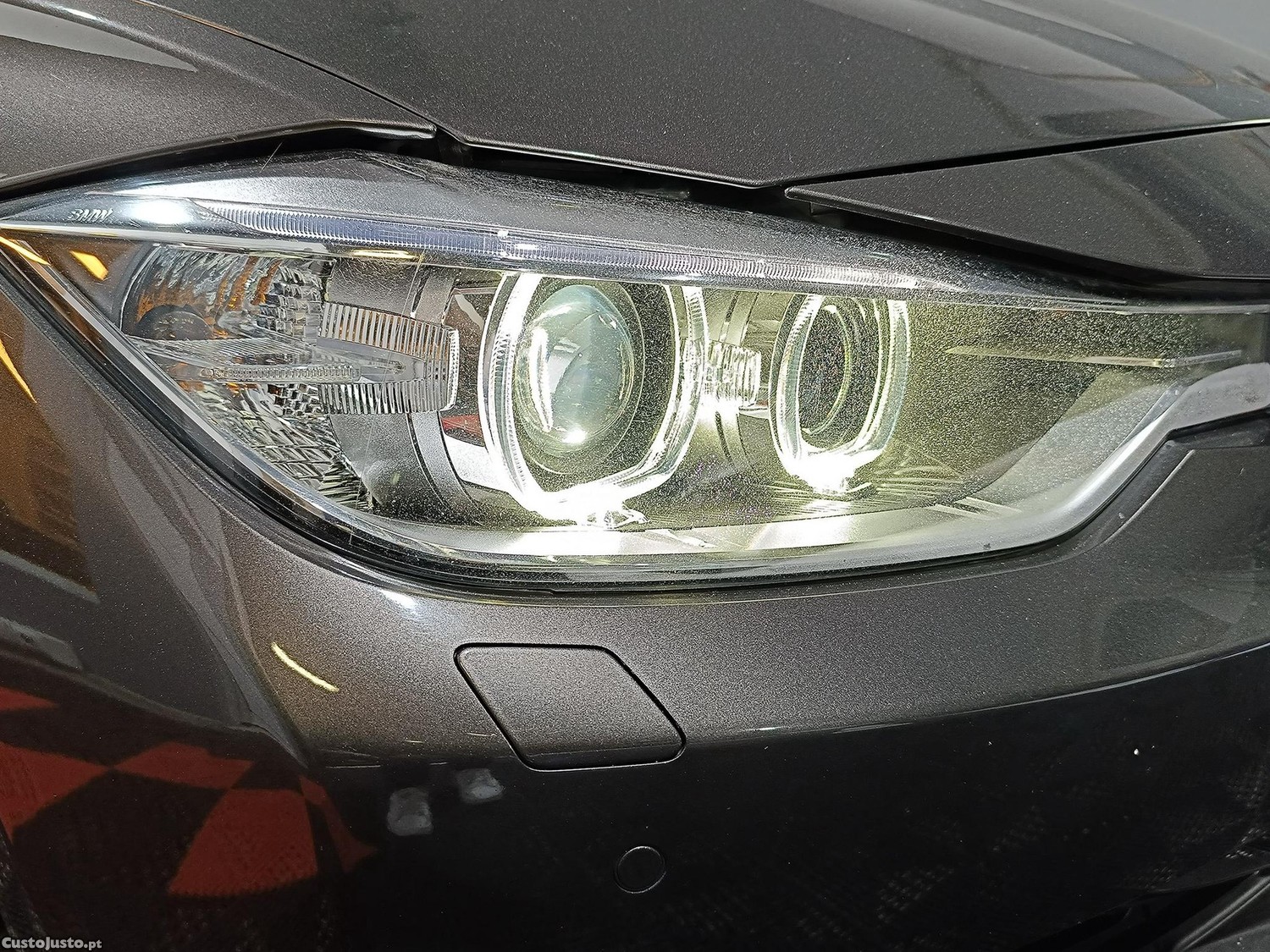 BMW 318 d Touring Line Luxury — fotografia 15