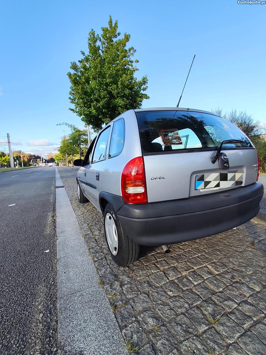 Opel Corsa ECO — fotografia 5