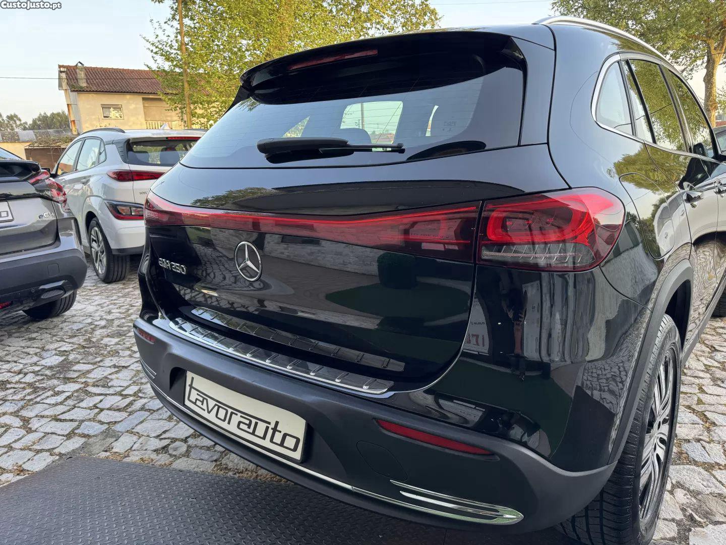 Mercedes-Benz EQA 250 progressive — fotografia 4