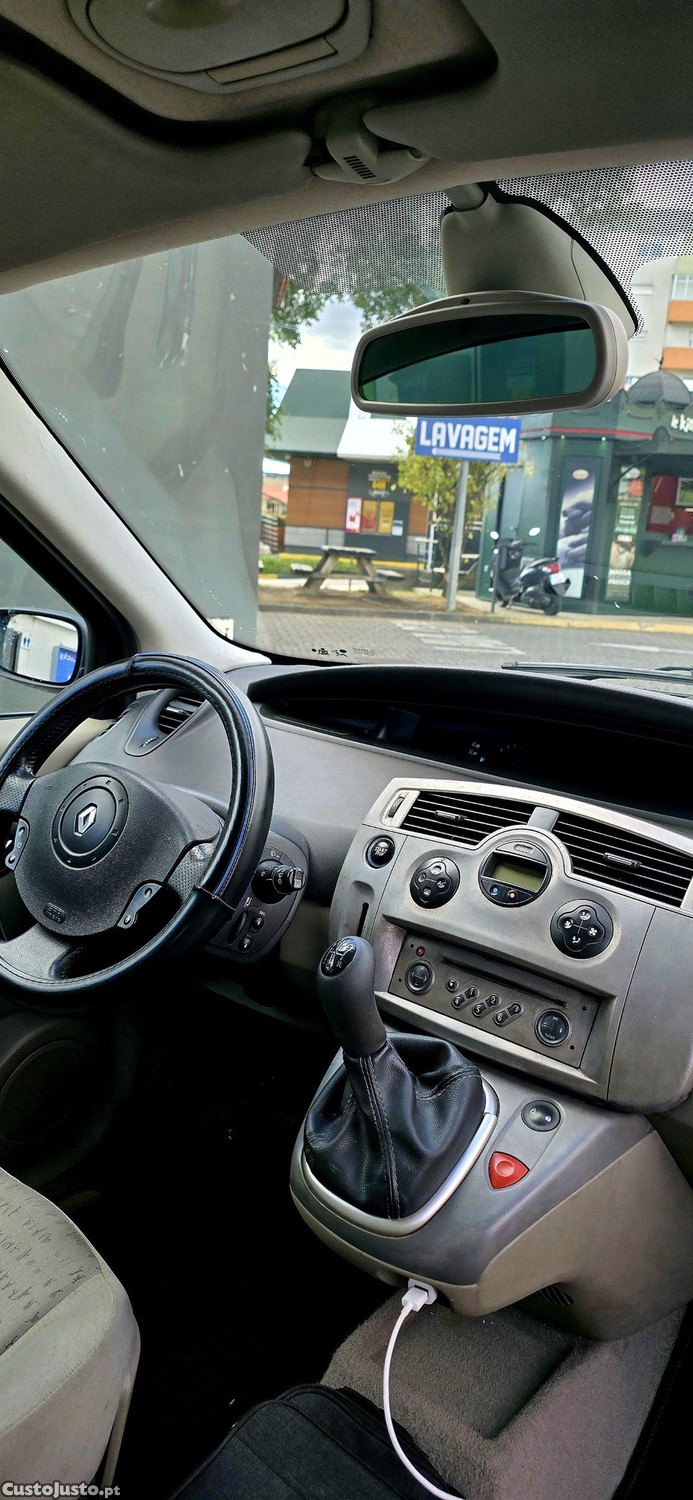 Renault Scénic dynamic — fotografia 6