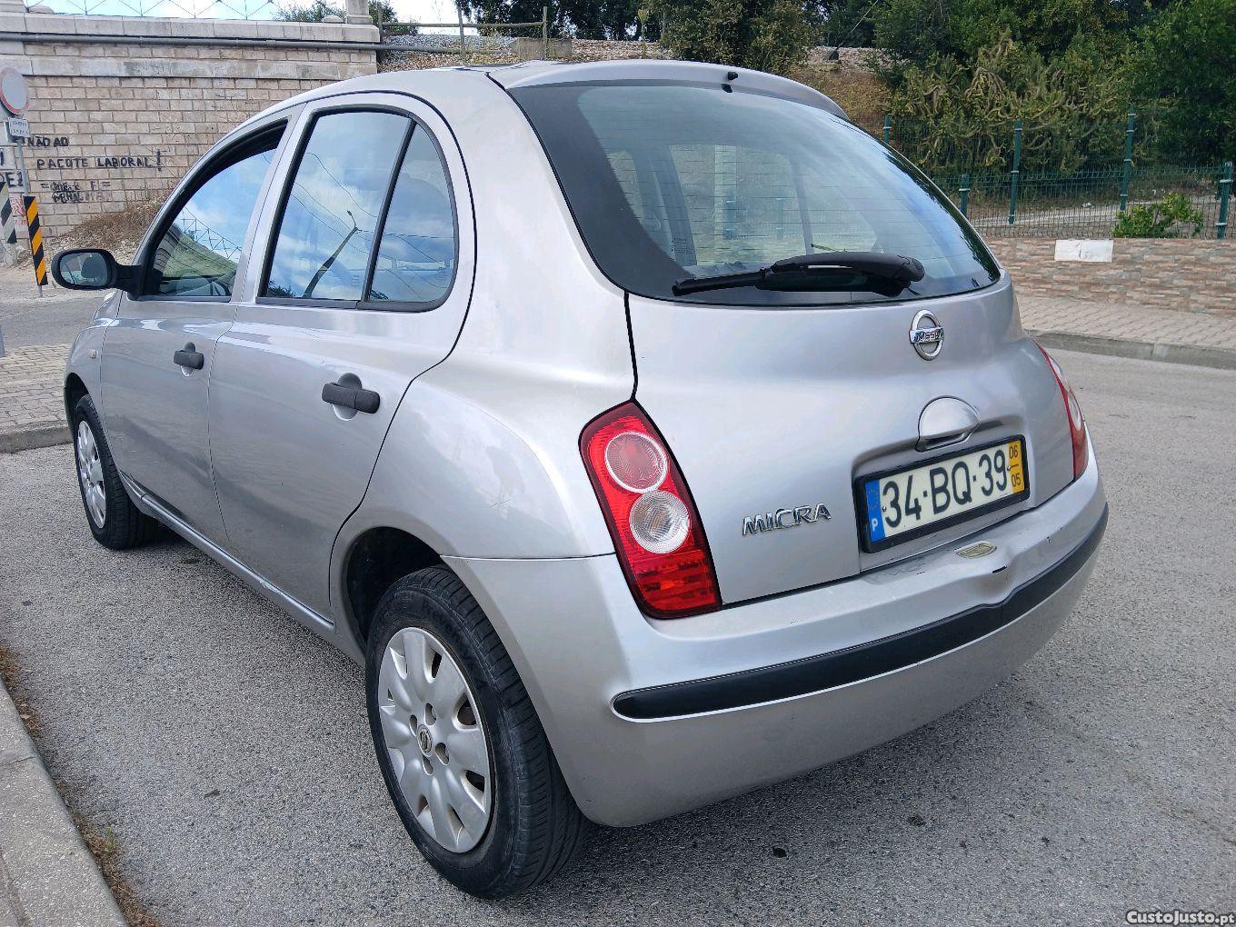 Nissan Micra 1.2cc 16v 80cv — fotografia 4