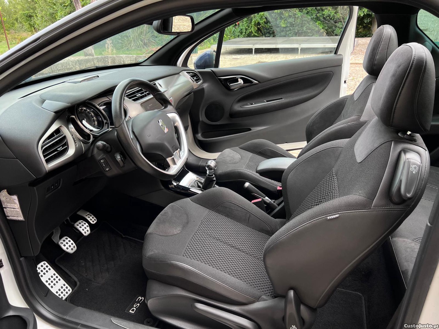 DS 3 3 Cabrio 1.2i — fotografia 9
