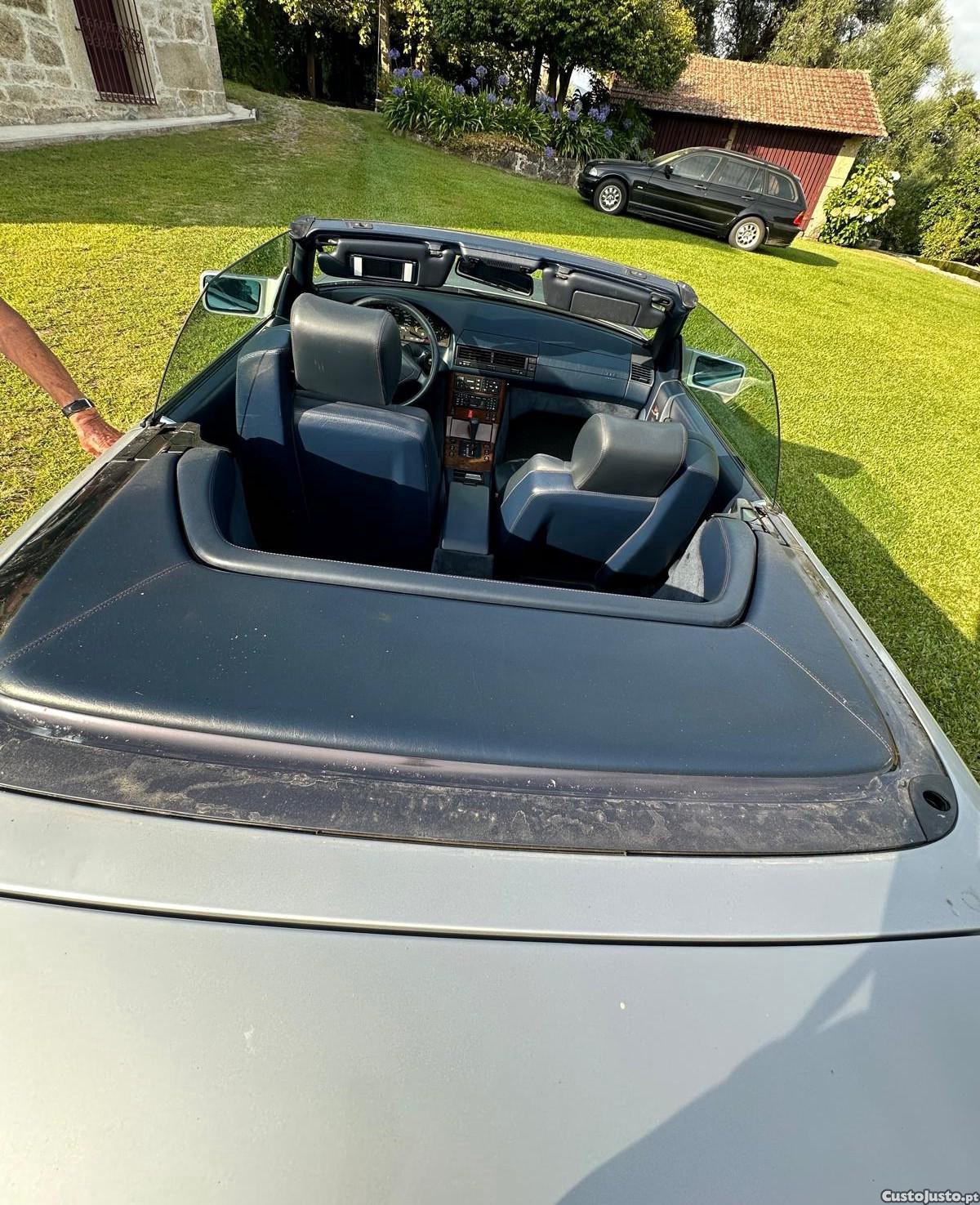 Mercedes-Benz SL 300 (R129) SL-24 3.0 — fotografia 4