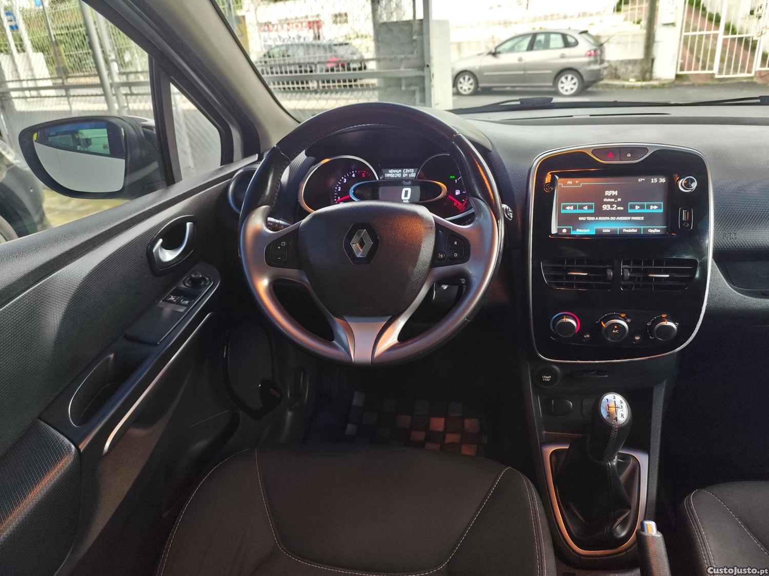 Renault Clio sport tourer — fotografia 4