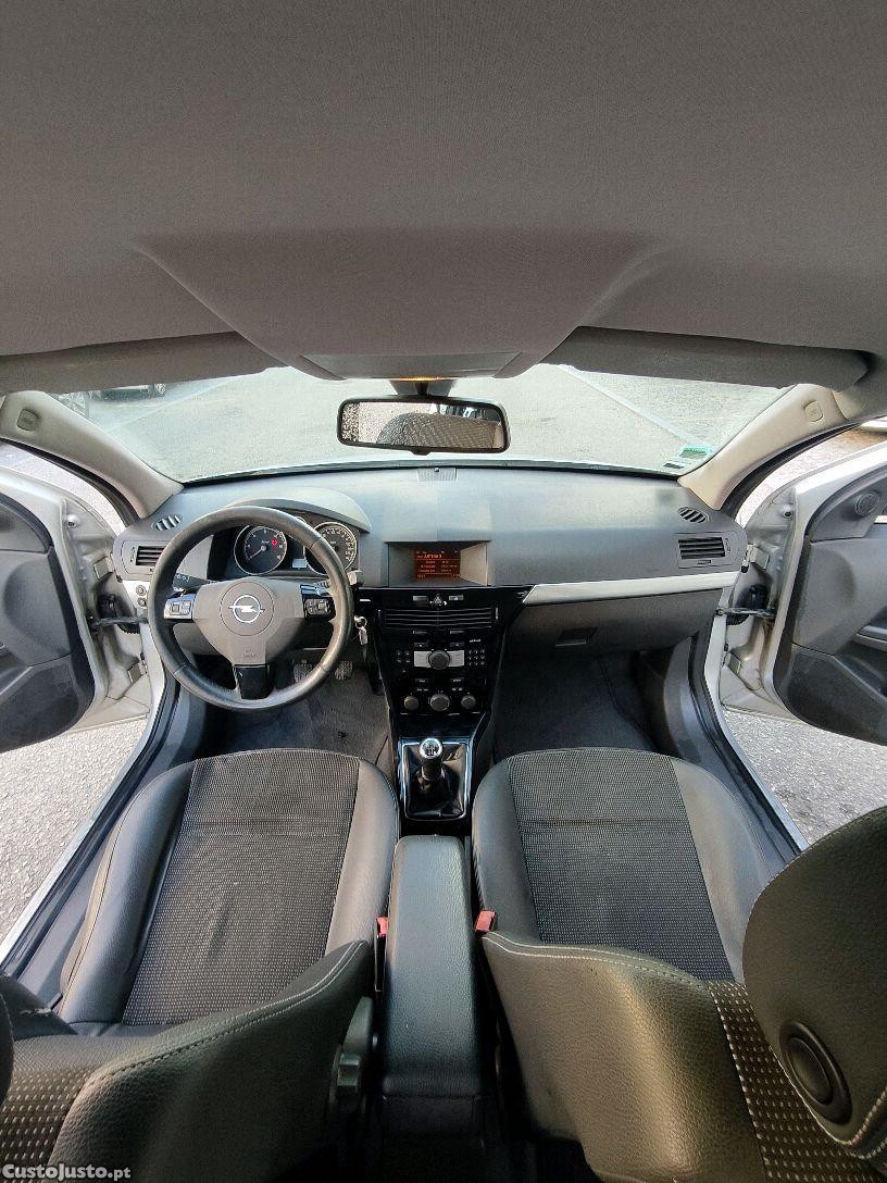 Opel Astra 1.7 motor ISUZU — fotografia 4