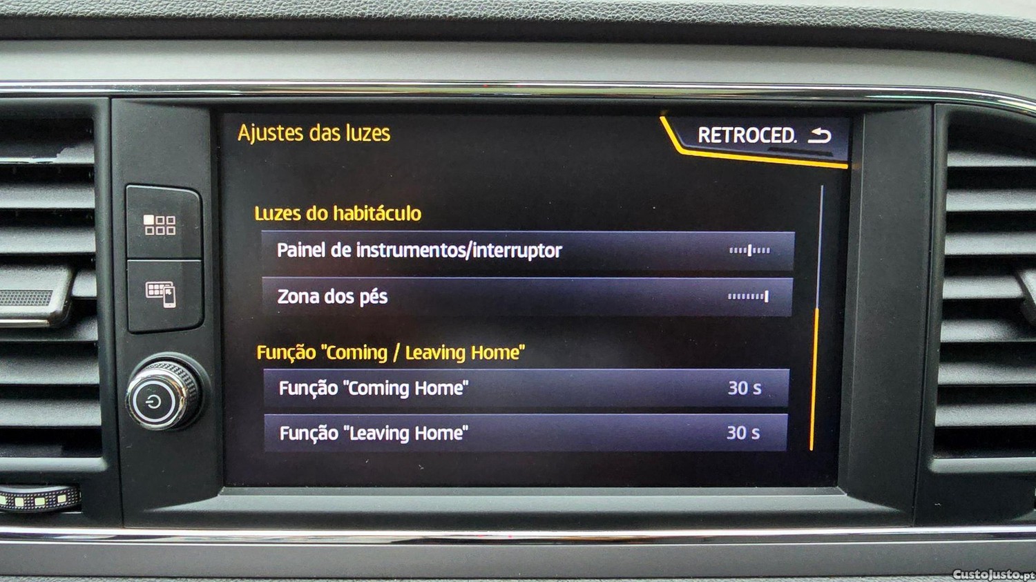 SEAT Leon 1.6 TDI Style — fotografia 4