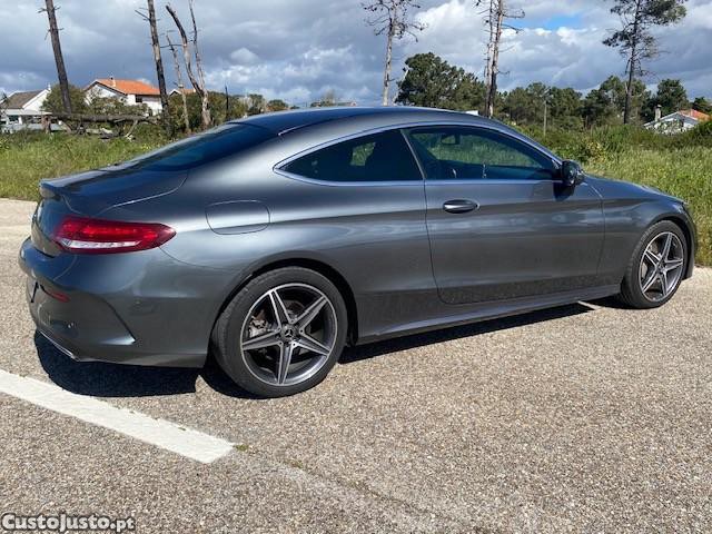 Mercedes-Benz C 250 Coupe — fotografia 6