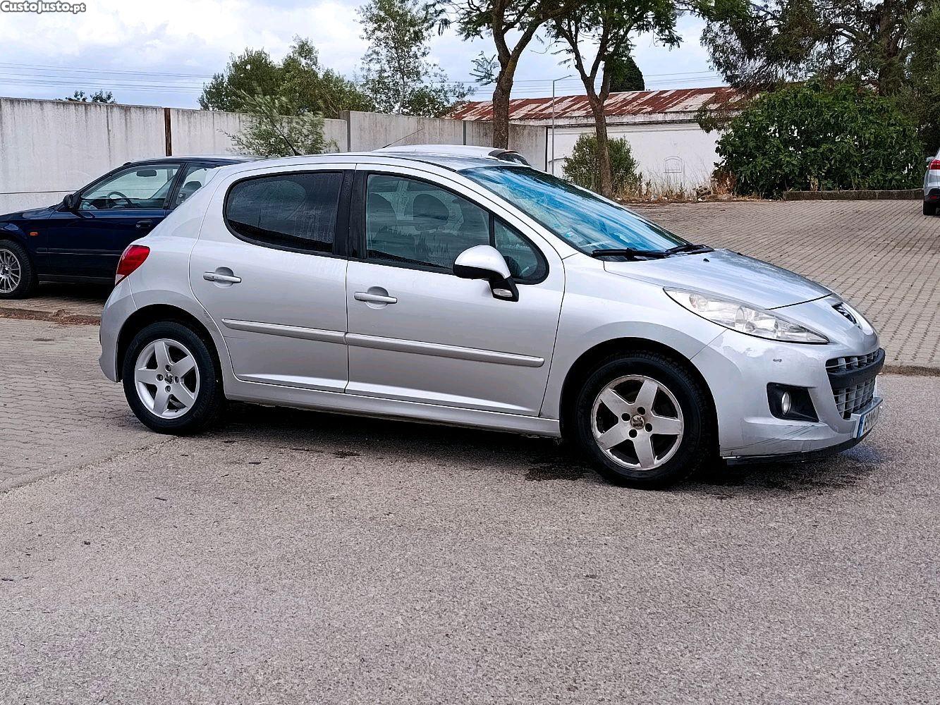 Peugeot 207 motor 1.4 hdi versão premuim — fotografia 6