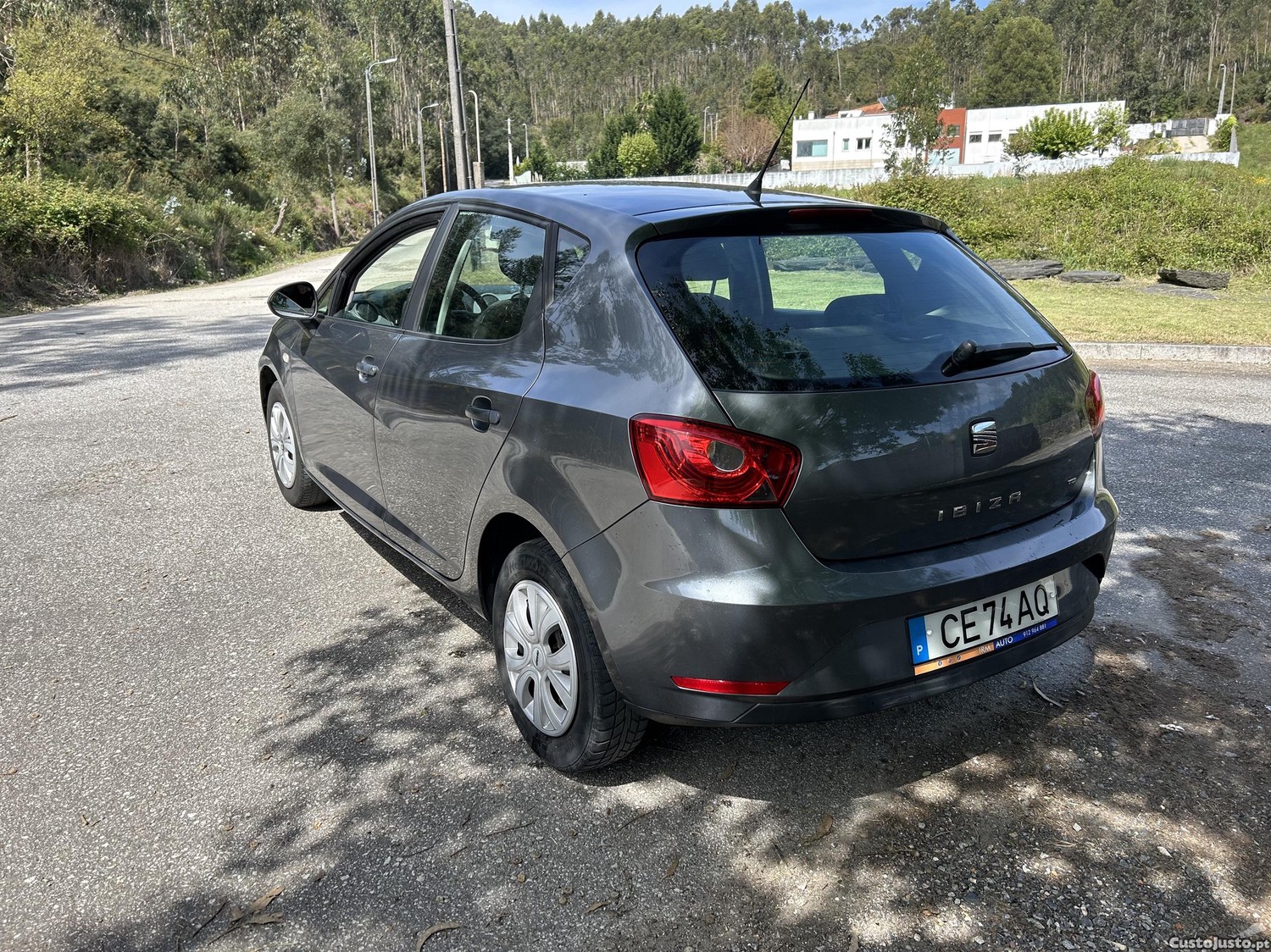 SEAT Ibiza 1.2 Tdi — fotografia 6