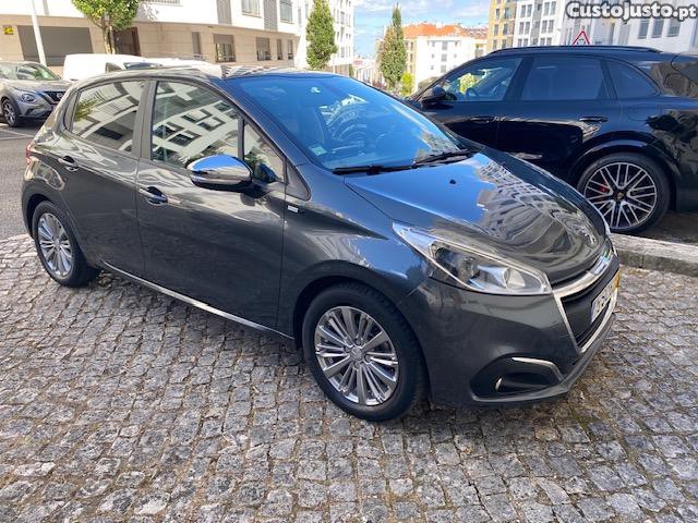 Peugeot 208 1.2 Puretech Style — fotografia 10