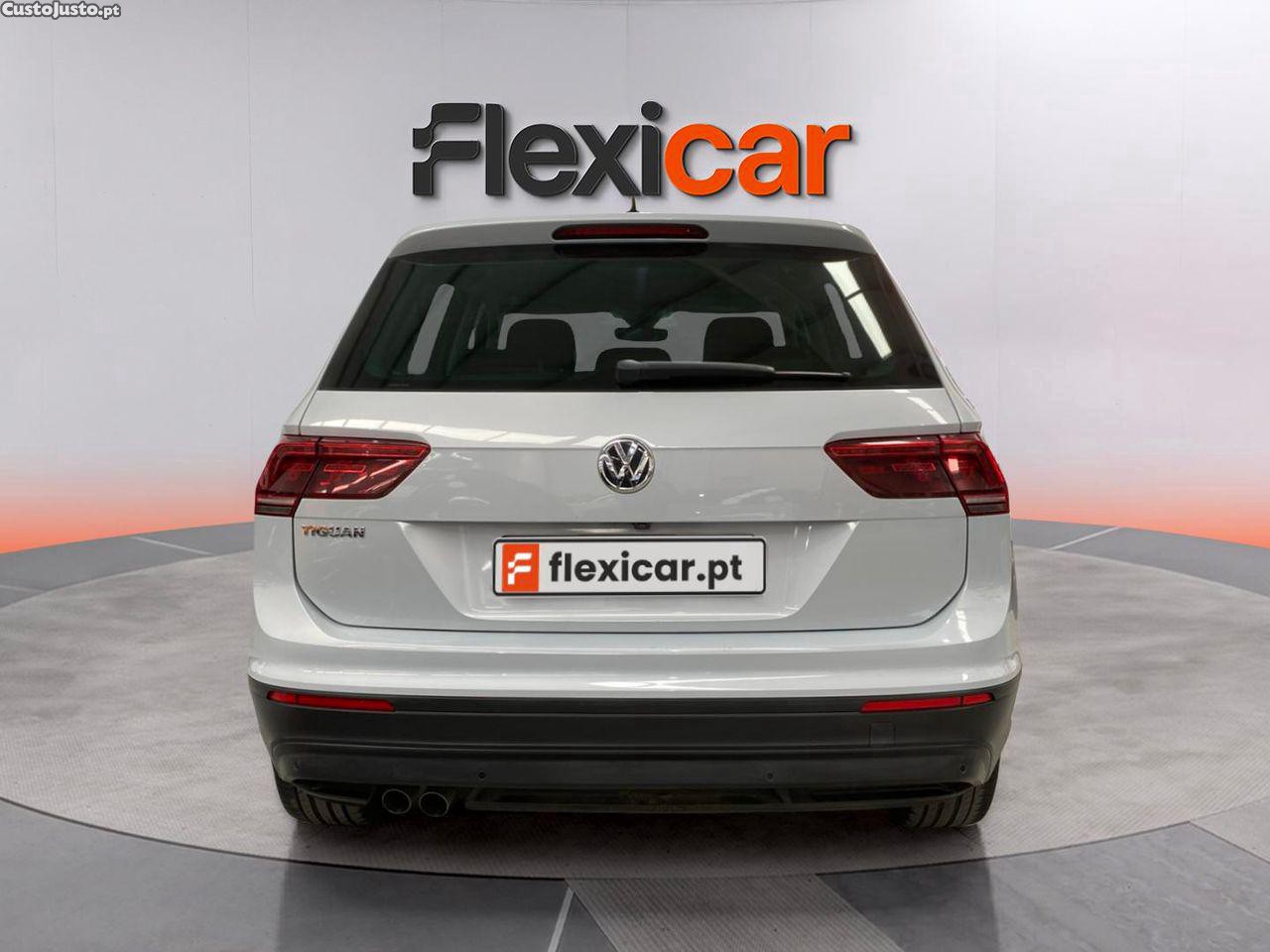 Volkswagen Tiguan 2.0 TDI SCR (BlueMotion ) Sound — fotografia 19