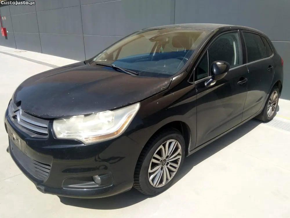 Citroën C4 1.6 HDi 90 (68 kW / 92 cv) [11.2009 - ...] - 13 — photo 2