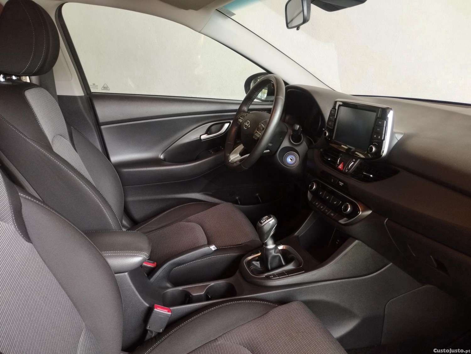 Hyundai i30 1.6 CRDI SW Style — fotografia 6