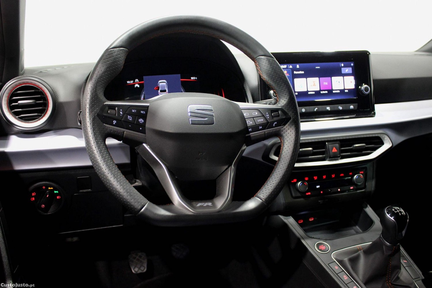 SEAT Ibiza 1.0 TSI FR — fotografia 13