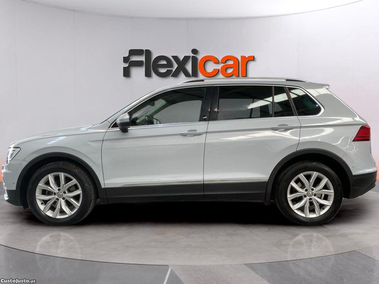 Volkswagen Tiguan 2.0 TDI SCR (BlueMotion ) Sound — fotografia 21
