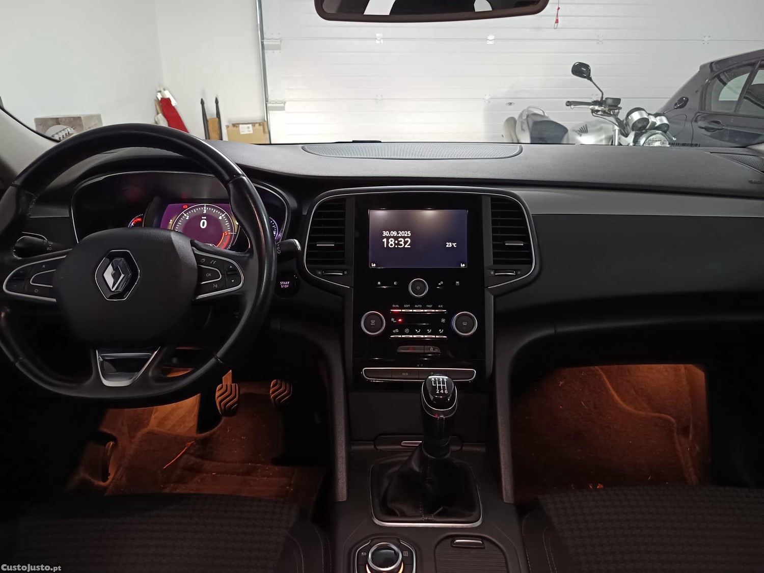 Renault Talisman Sport Tourer 1.5 dCi Zen — fotografia 8