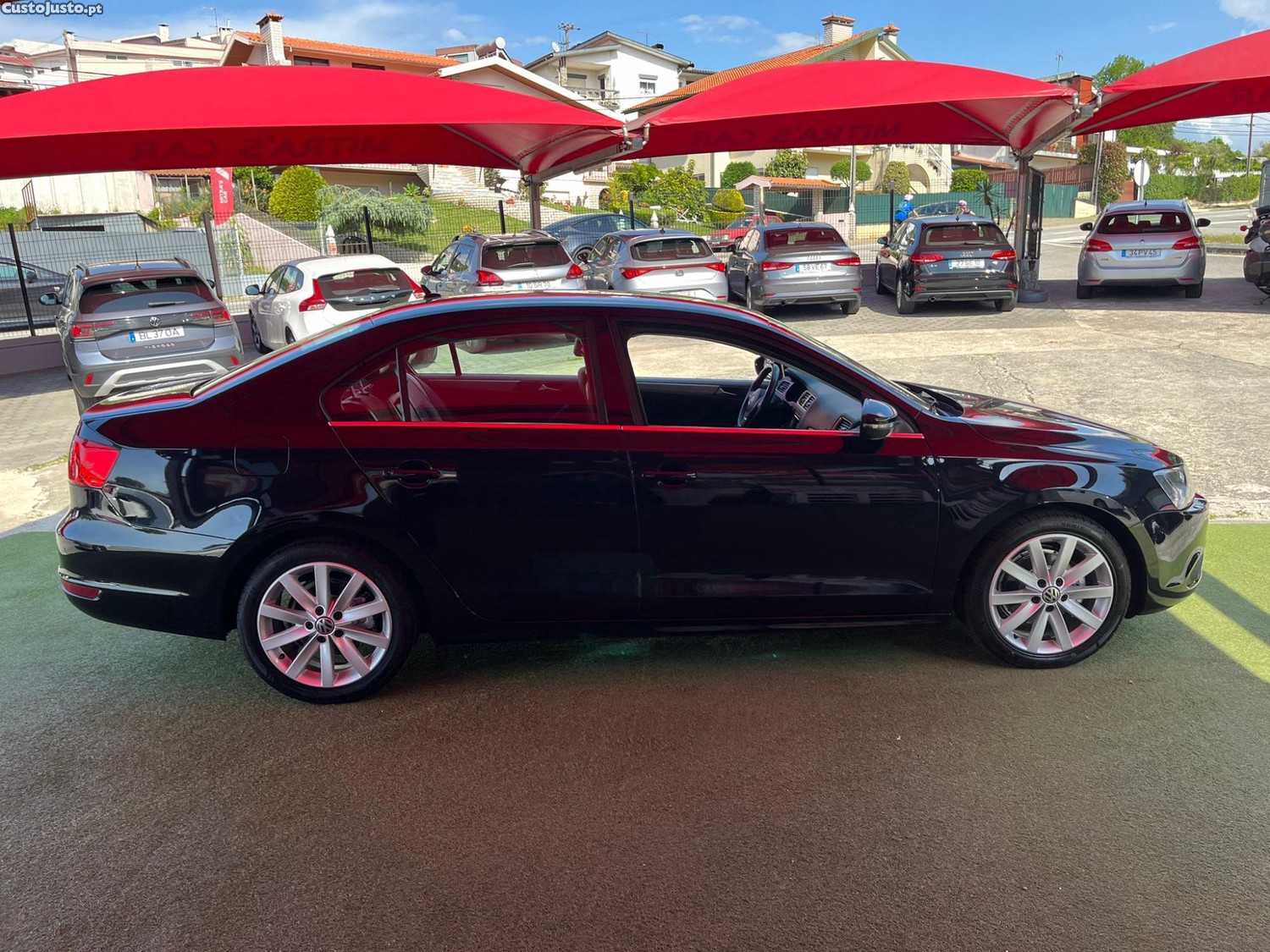 Volkswagen Jetta 1.6 TDI — fotografia 17